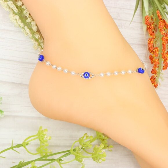 "Handmade Anklet – Elegant & Delicate Jewelry for Women | UNVRC1418 - Picture 7 of 10